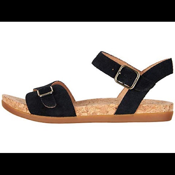 ugg mae sandal